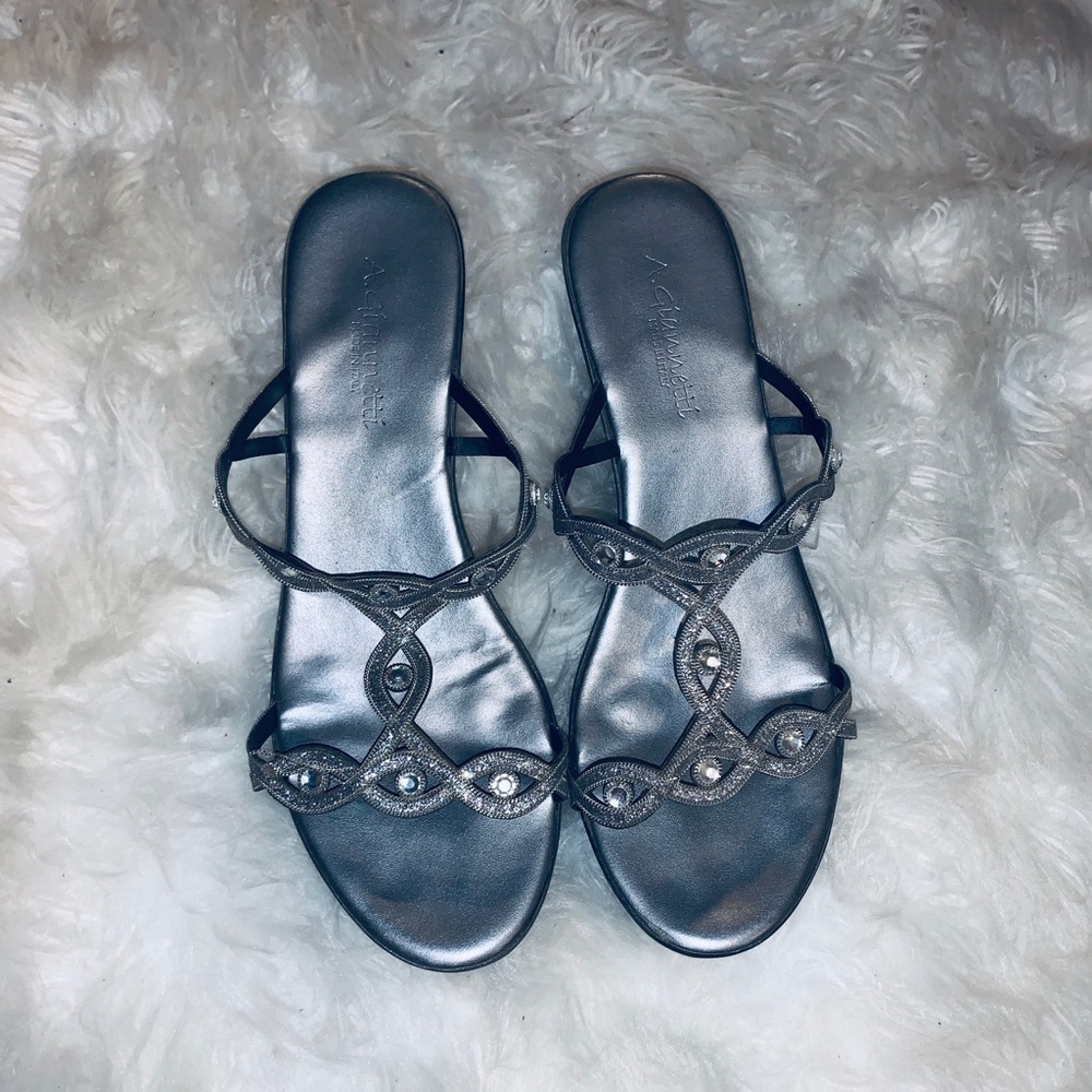 Women’s wedge sandals